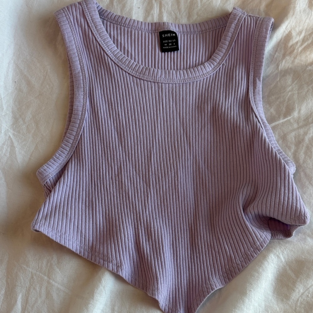 SHEIN Lilac Ribbed Crop Top